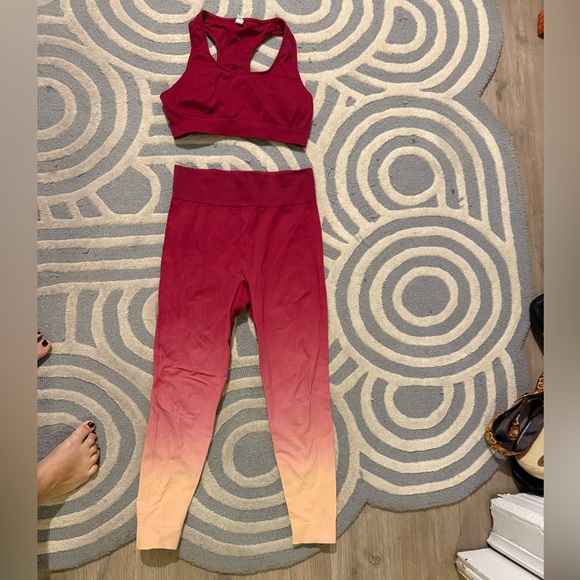 The Upside - Workout Set - Size M - Picture 2 of 8